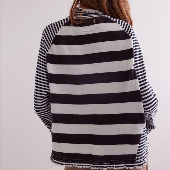 We The Free Black and White Striped Long Sleeve Tee NWT - Picture 2 of 3